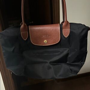 Longchamp Le Pliage Shoulder Bag in Black Nylon with Brown Leather Trim